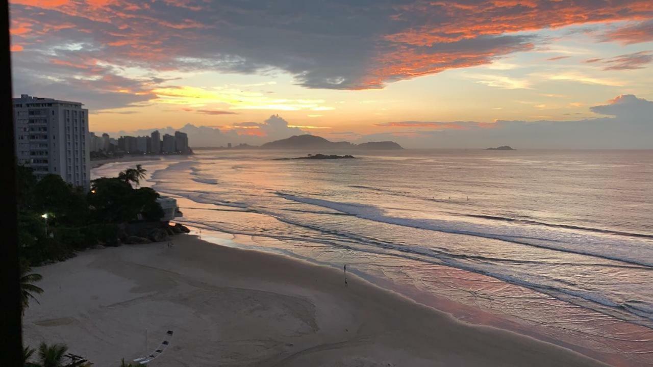 Apto Guaruja De Frente Para O Mar - Praia Asturias Luaran gambar